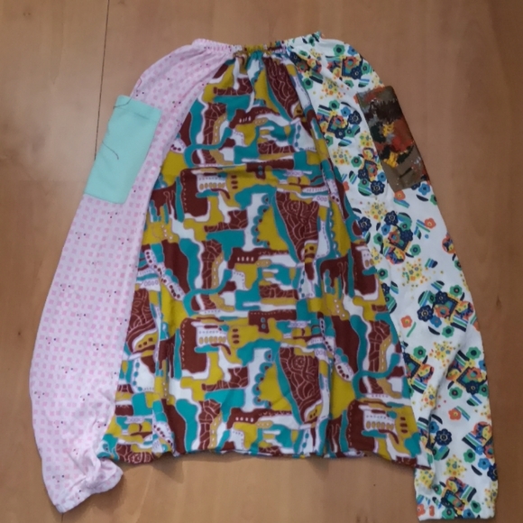 π 2 for $30 π - Picture 2 of 5